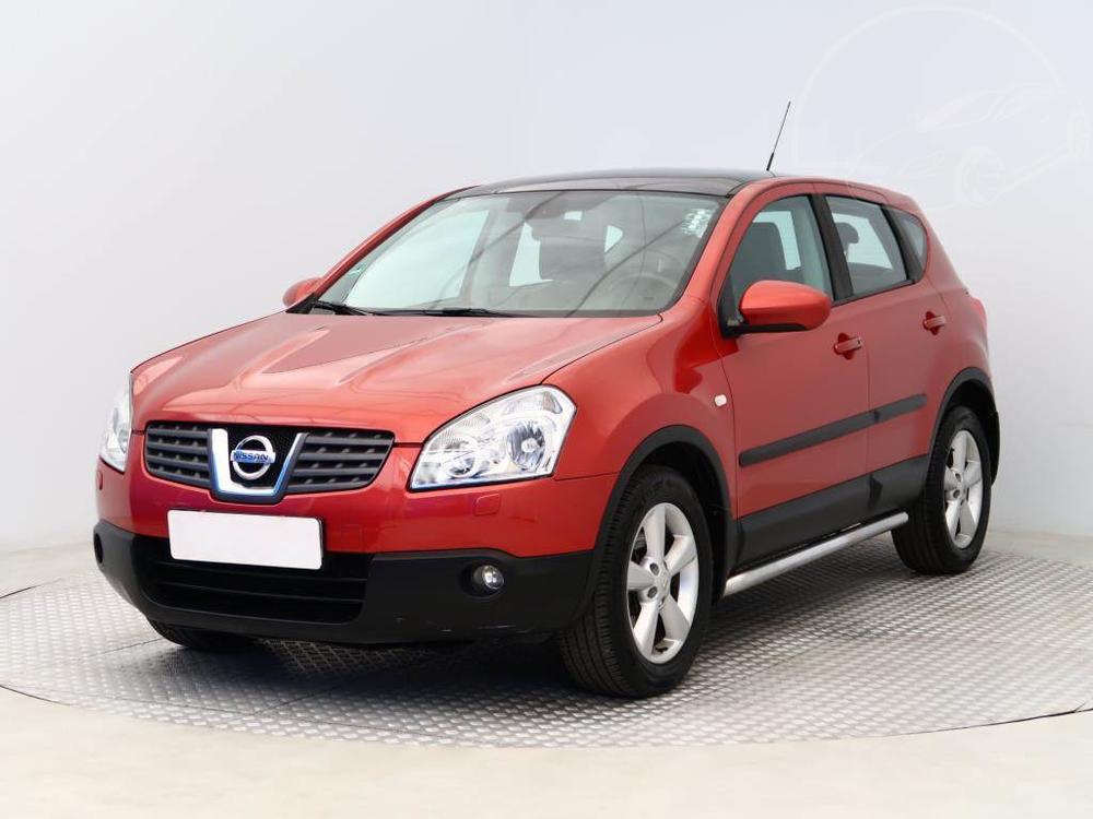 Prodm Nissan Qashqai 2.0, NOV CENA, 4X4, Automat