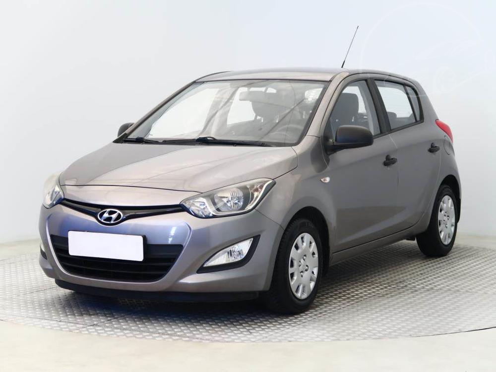 Hyundai i20 1.2, R,2.maj, Serv.kniha