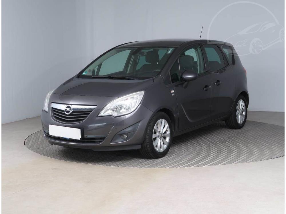 Opel Meriva 1.4 Turbo, Koen sedaky