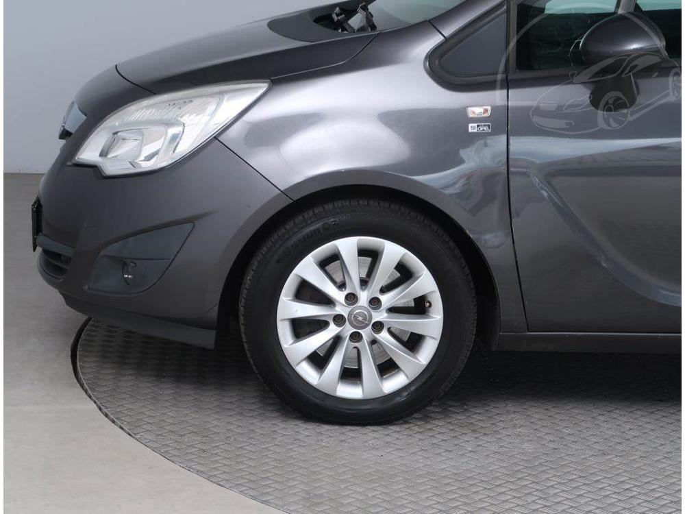 Opel Meriva 1.4 Turbo, Koen sedaky