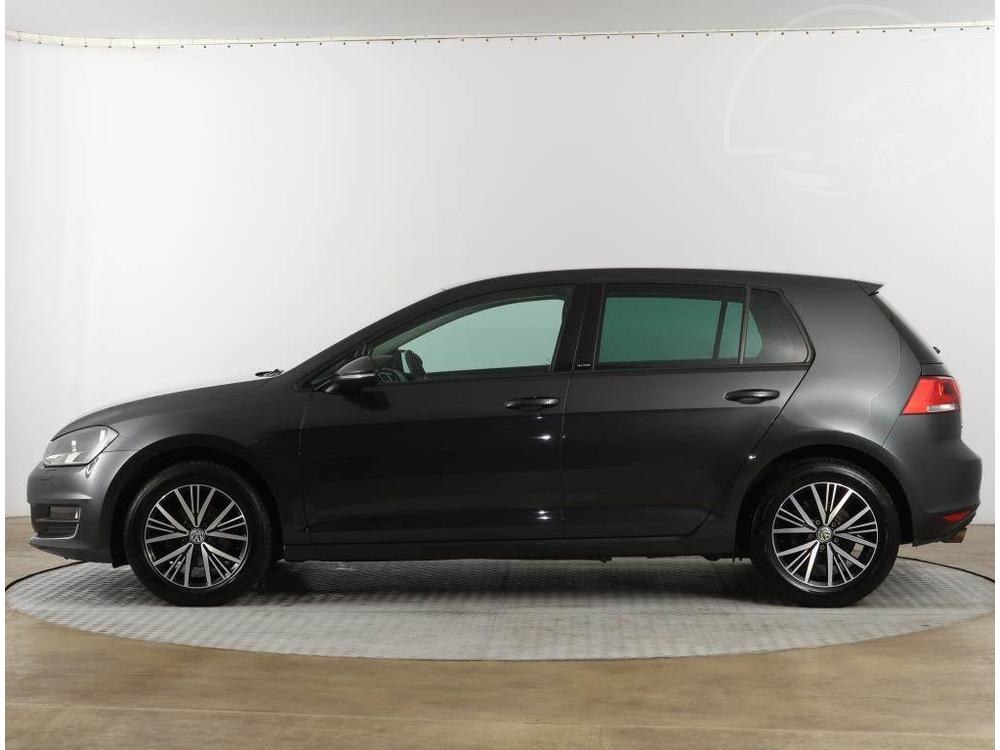 Volkswagen Golf 1.2 TSI, Serv.kniha