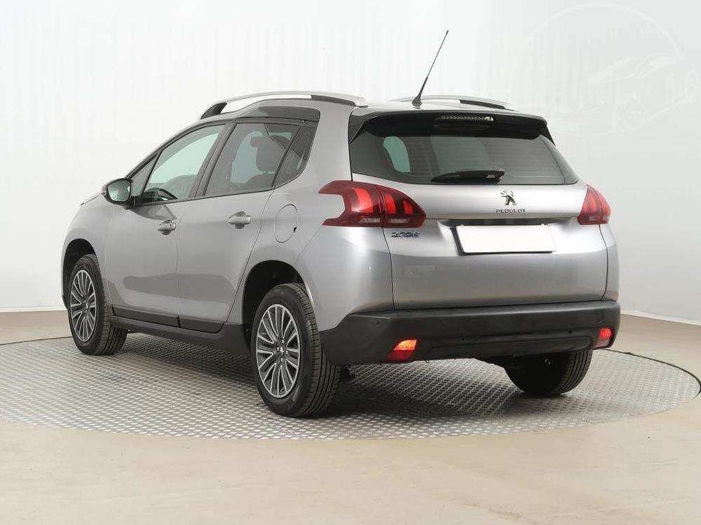 Peugeot 2008 1.2 PureTech, NOV CENA, R