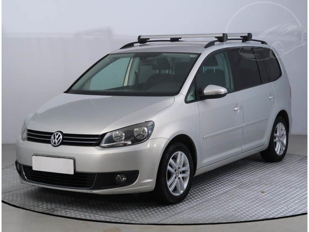 Volkswagen Touran 1.6 TDI, NOV CENA, 7mst