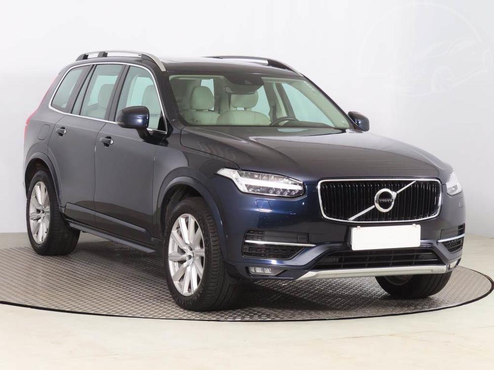 Volvo XC90 D5 AWD, 4X4, Automat, 7 míst