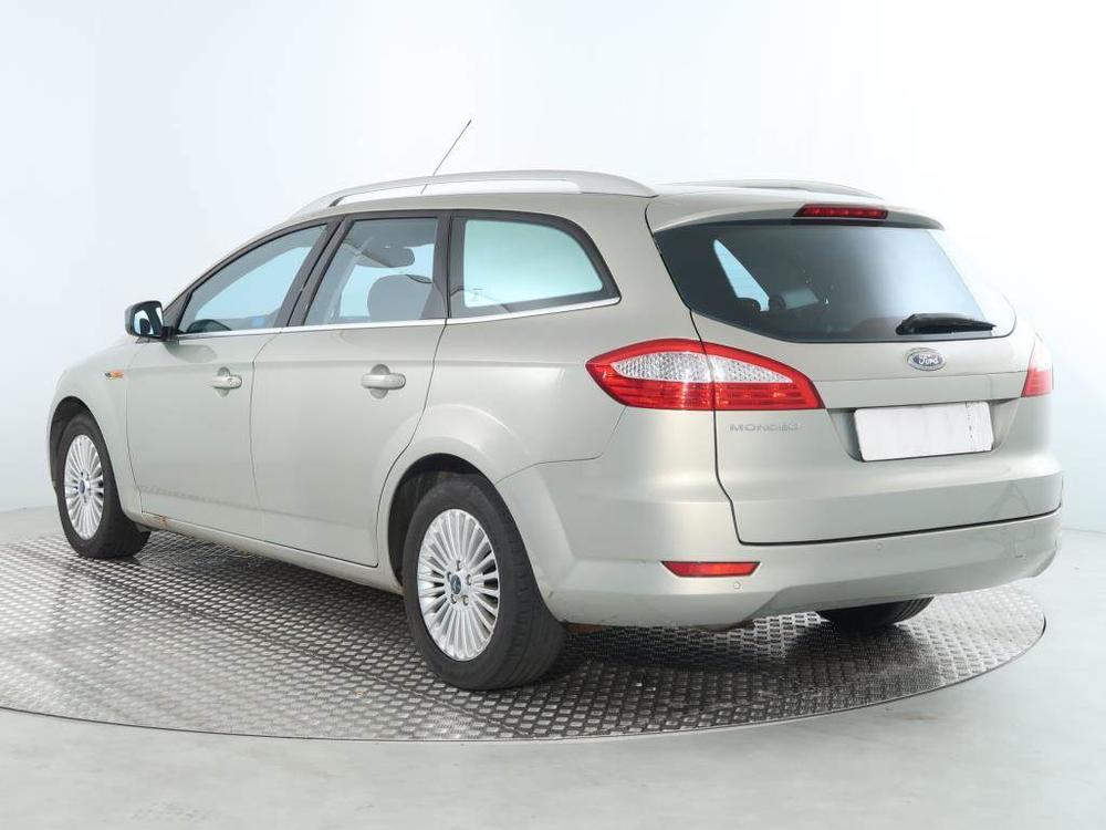 Ford Mondeo 2.0 16V, Automatick klima