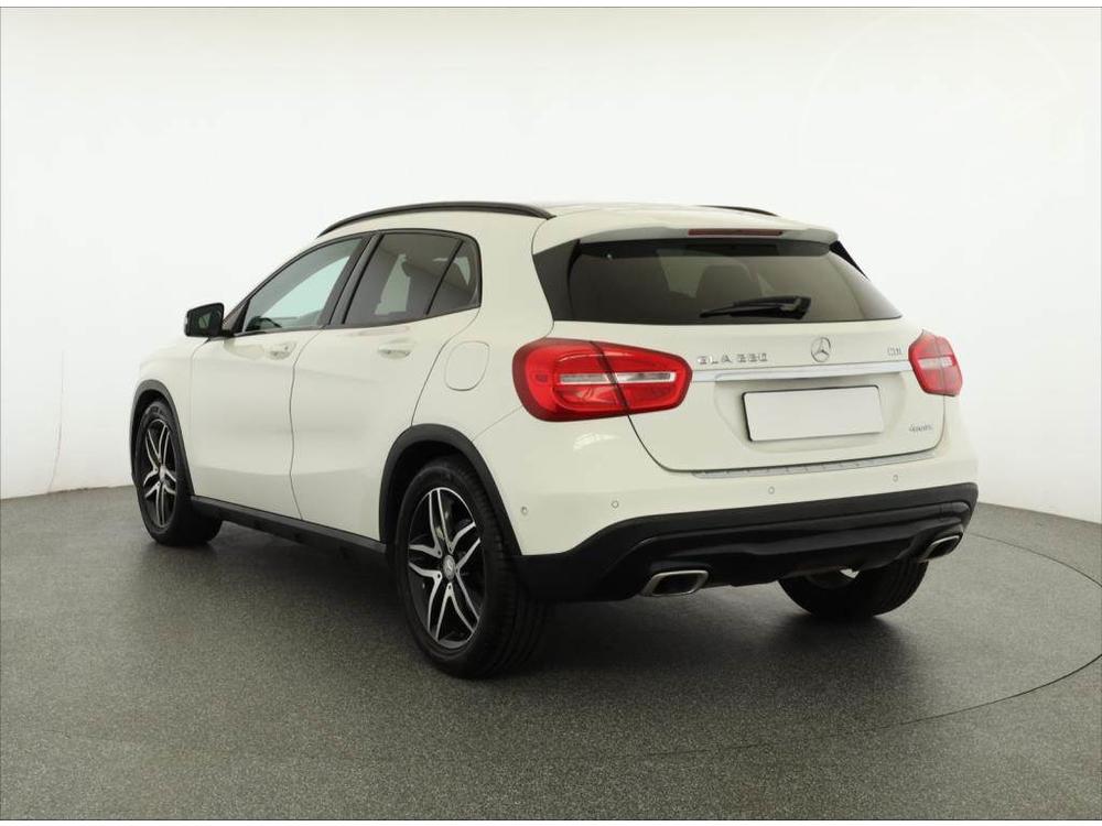 Mercedes-Benz GLA  220 CDI 4MATIC, 4X4, Automat