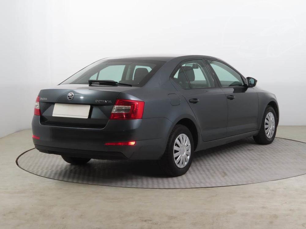 koda Octavia 1.6 TDI, R,1.maj, Klima