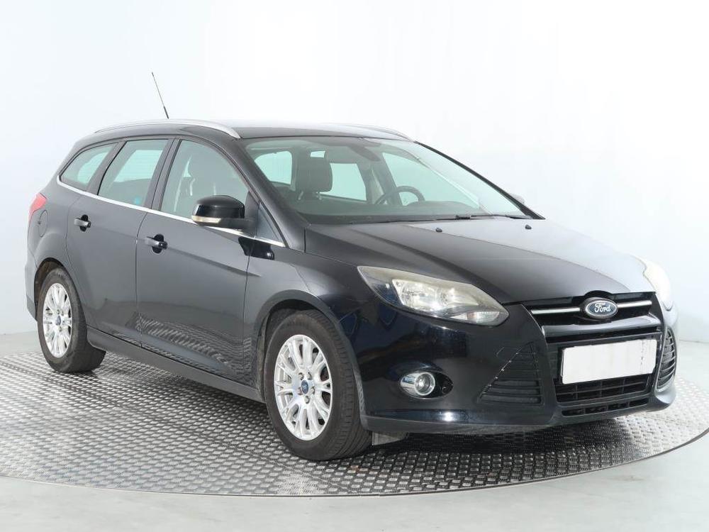 Prodm Ford Focus 1.6 i, NOV CENA, Automat