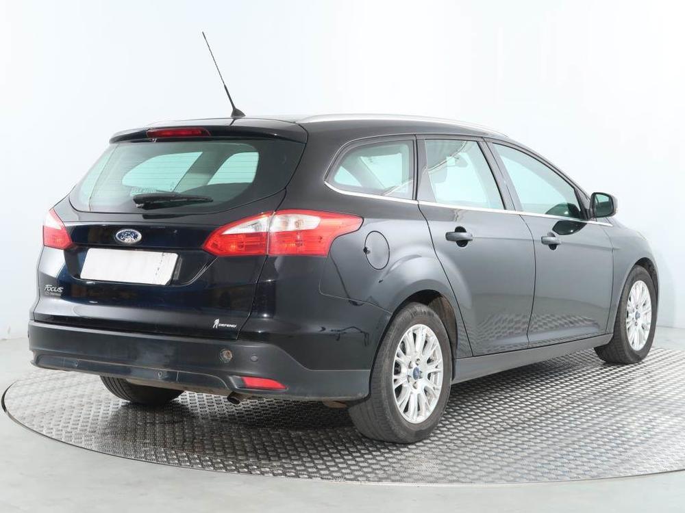 Ford Focus 1.6 i, NOV CENA, Automat