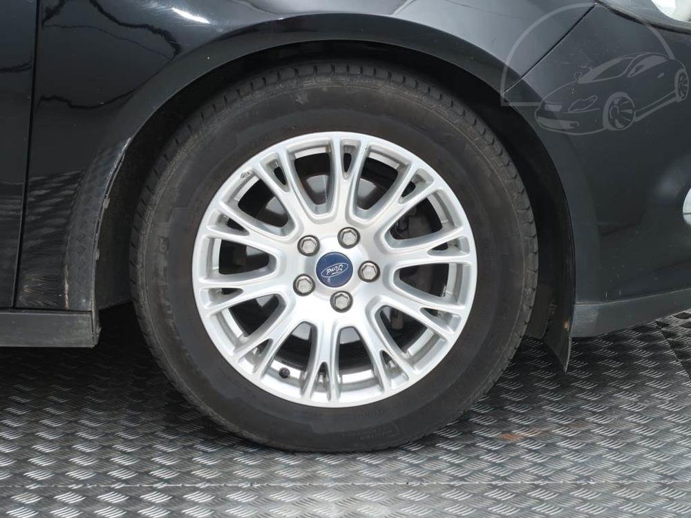 Ford Focus 1.6 i, NOV CENA, Automat