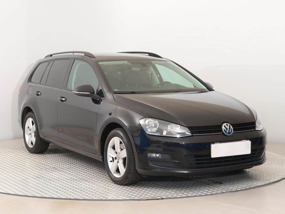 Prodm Volkswagen Golf 1.6 TDI, Serv.kniha, Navi