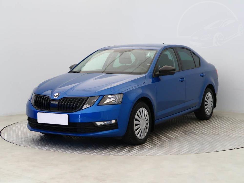 koda Octavia 1.5 TSI, R,1.maj, Serv.kniha