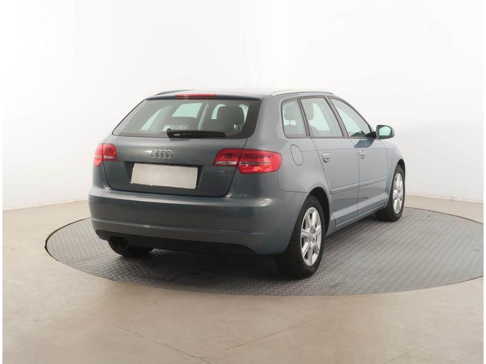 Audi A3 1.4 TFSI, Serv.kniha, Xenony