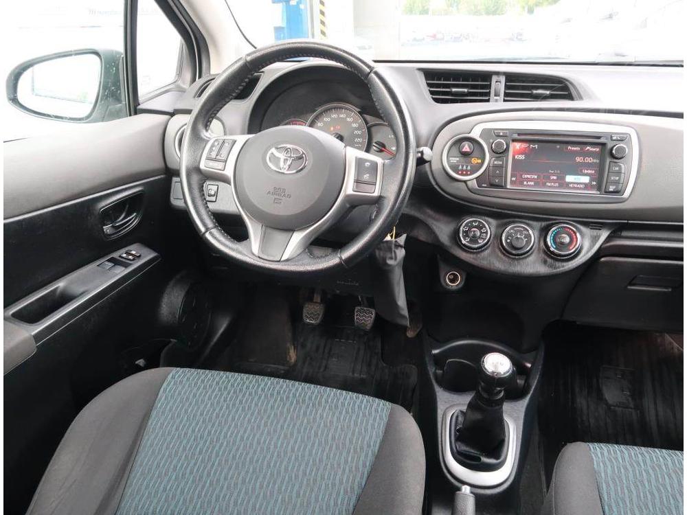 Toyota Yaris 1.0 VVT-i, Klima, El. okna