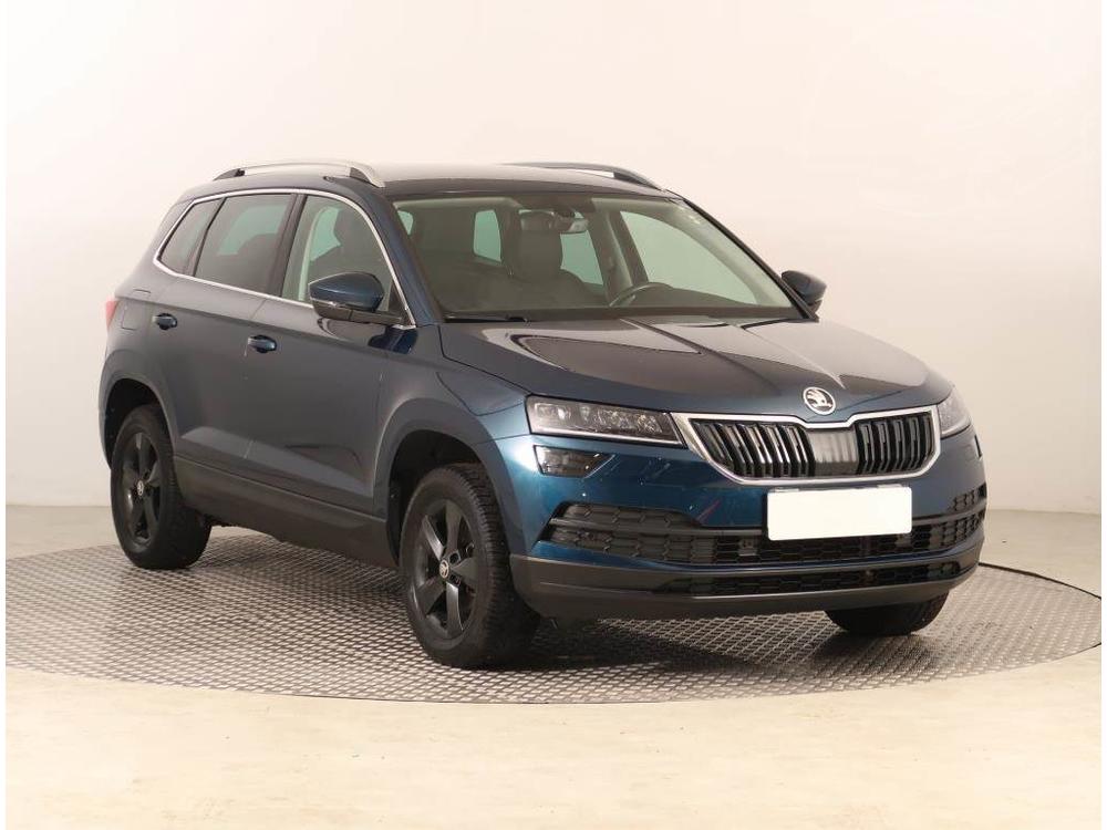 Škoda Karoq 1.5 TSI, Automat, ČR,1.maj