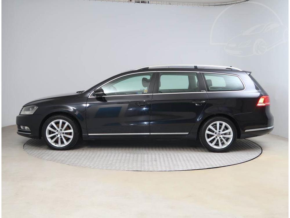 Volkswagen Passat 2.0 TDI, Serv.kniha, Navi