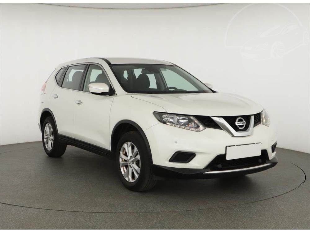 Nissan X-Trail 1.6 DIG-T, Serv.kniha