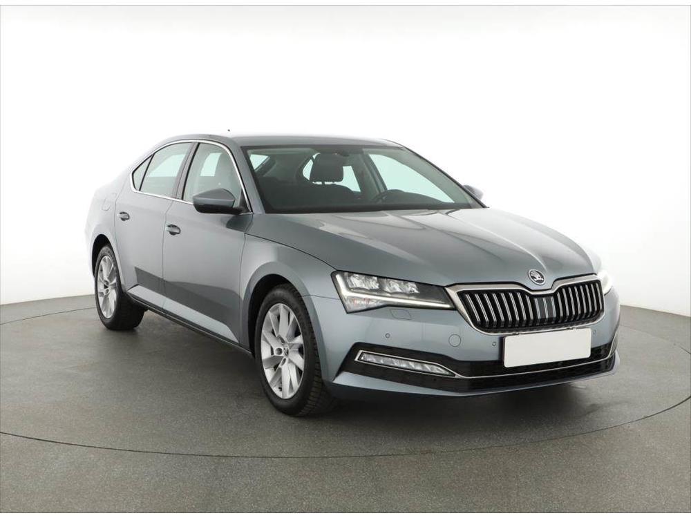 Škoda Superb 2.0 TDI, Style, ČR,1.maj