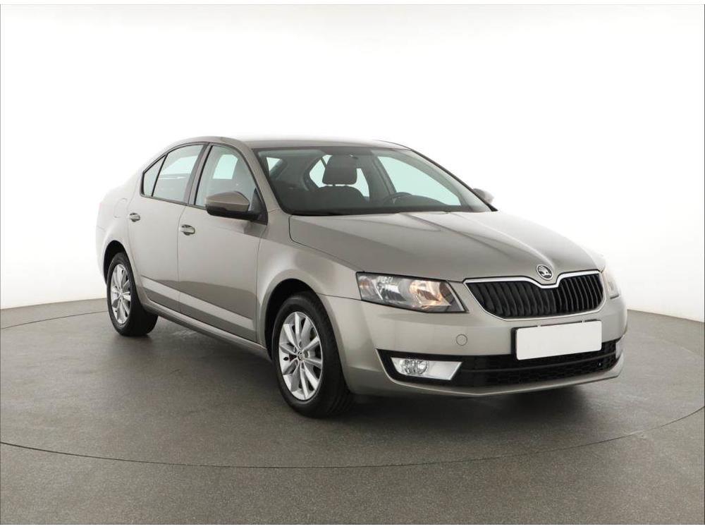 koda Octavia 1.6 TDI, R,2.maj, Klima