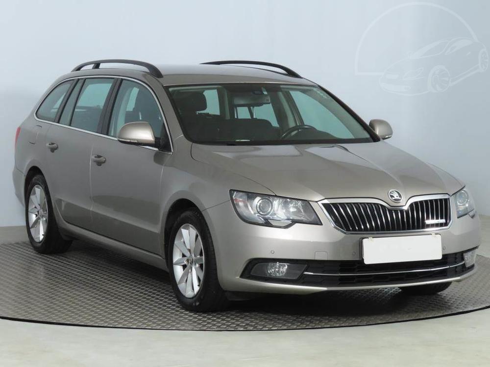 koda Superb 1.6 TDI, Ambition, Serv.kniha