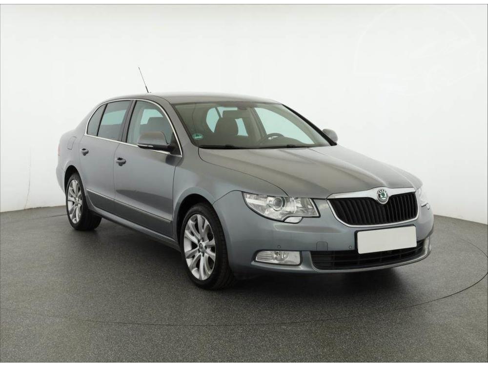 koda Superb 2.0 TDI, Elegance, Automat, R