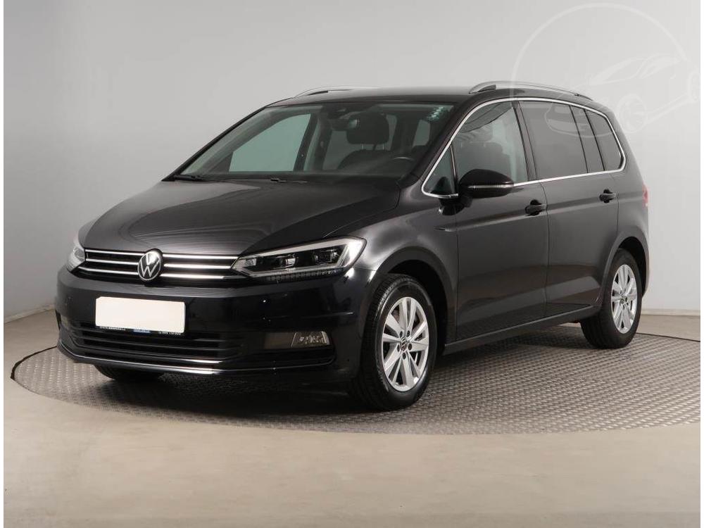 Volkswagen Touran 1.5 TSI, Highline, Automat