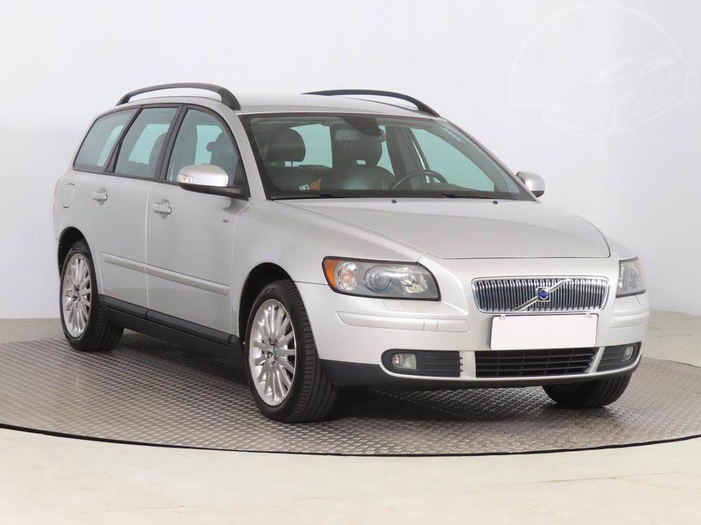 Volvo V50 2.4 i, Serv.kniha