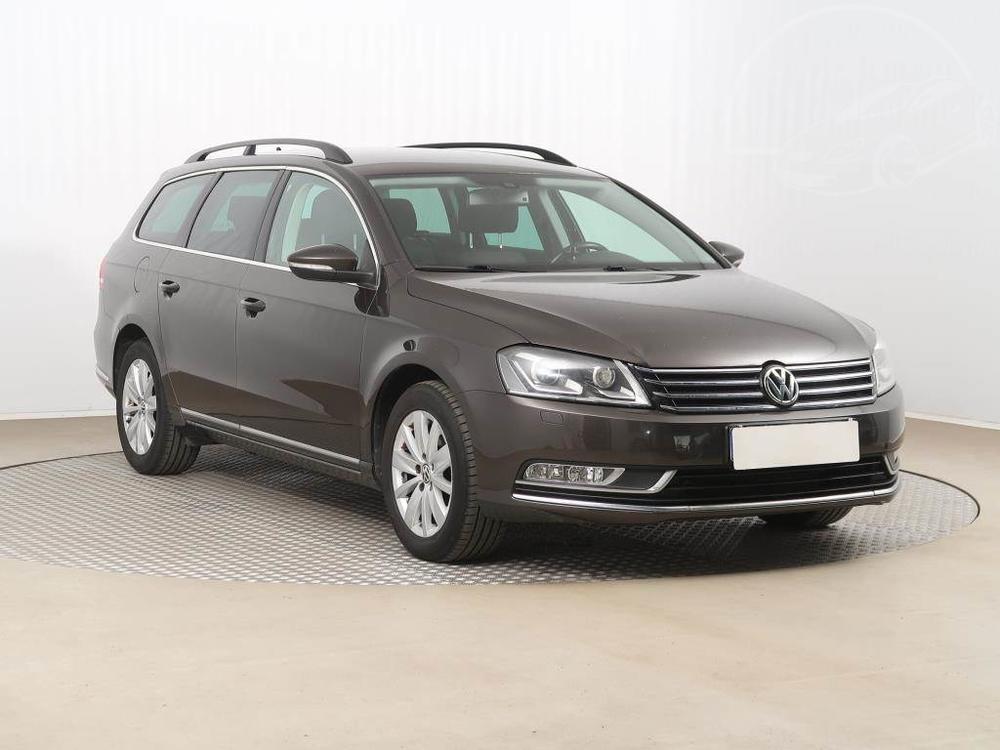 Volkswagen Passat 2.0 TDI, Serv.kniha