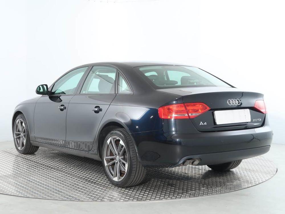 Audi A4 2.0 TDI, Serv.kniha