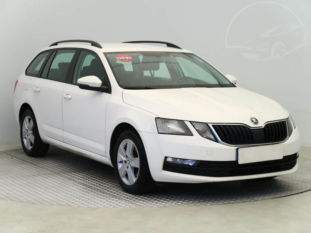 Škoda Octavia 1.0 TSI, ČR,2.maj, Serv.kniha