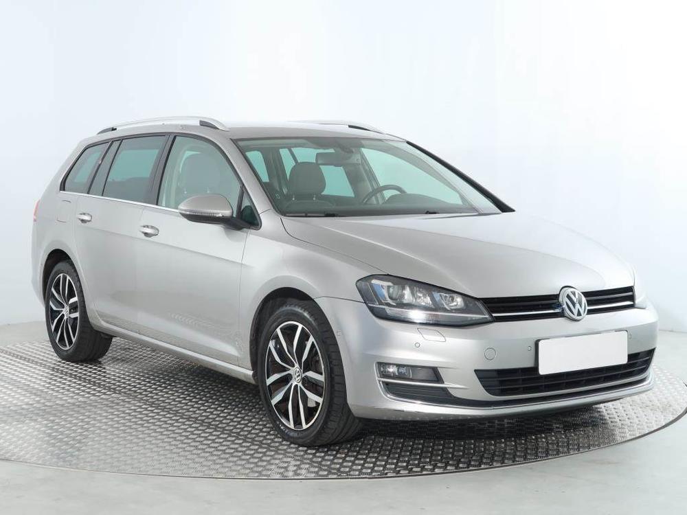 Prodm Volkswagen Golf 1.4 TSI, Highline, Automat