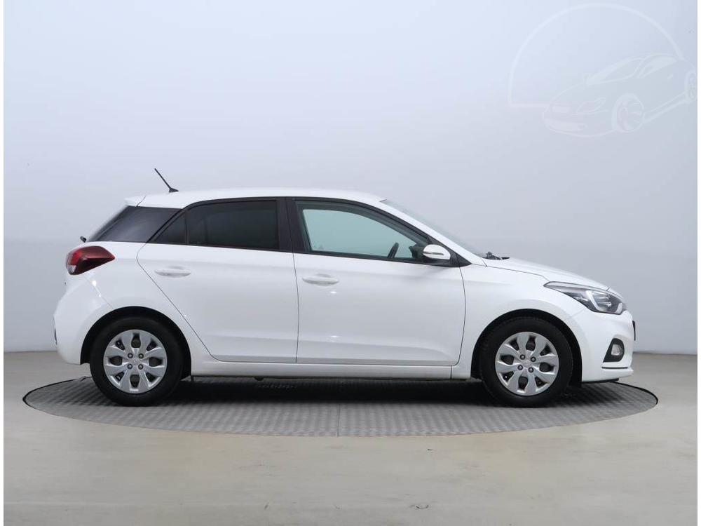 Hyundai i20 1.2, R,2.maj, Serv.kniha