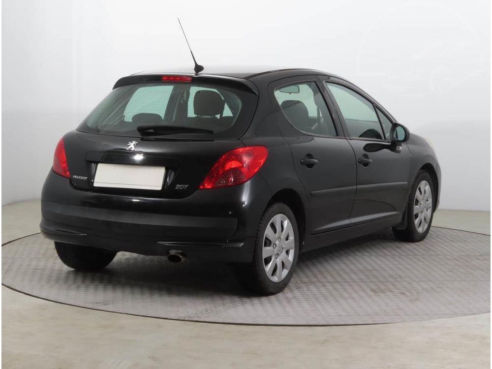 Peugeot 207 1.6 HDi, Automatick klima