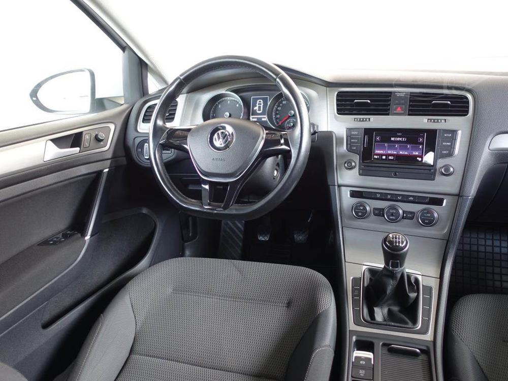 Volkswagen Golf 2.0 TDI, Automatick klima