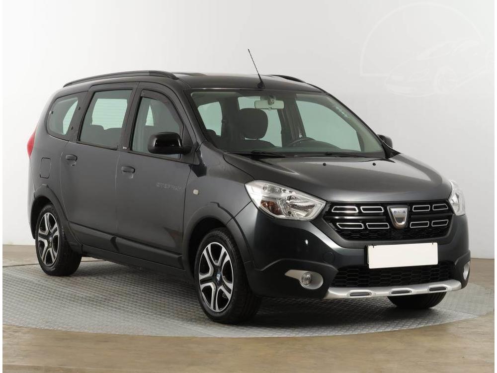 Dacia Lodgy 1.5 Blue dCi, Stepway, 7 míst