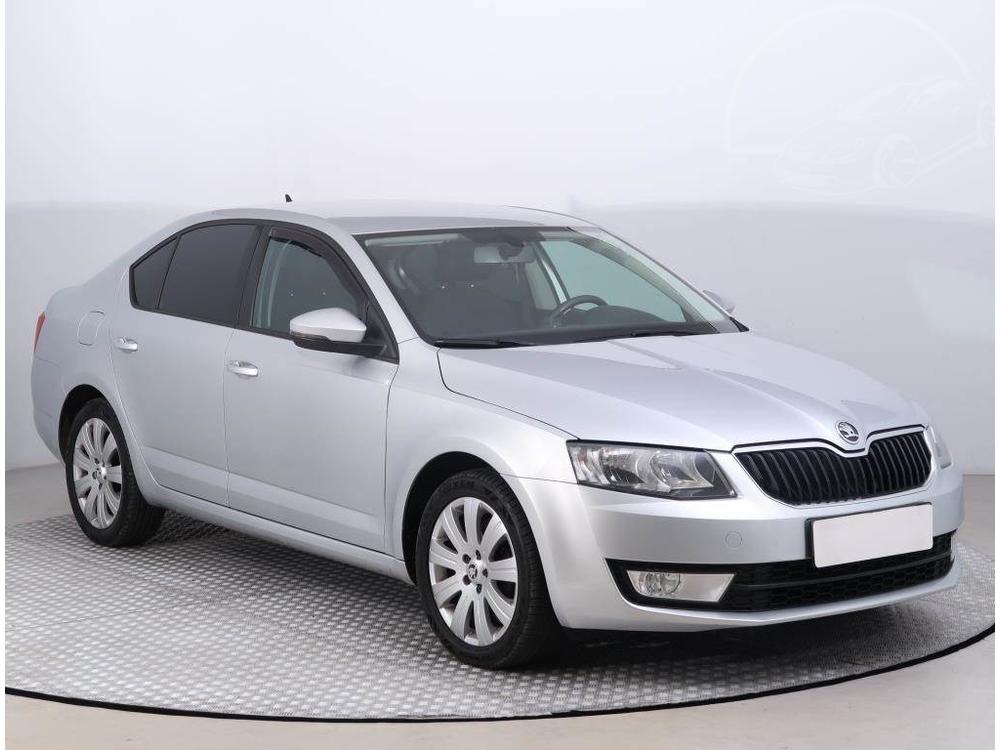 Škoda Octavia 1.6 TDI, Automatická klima