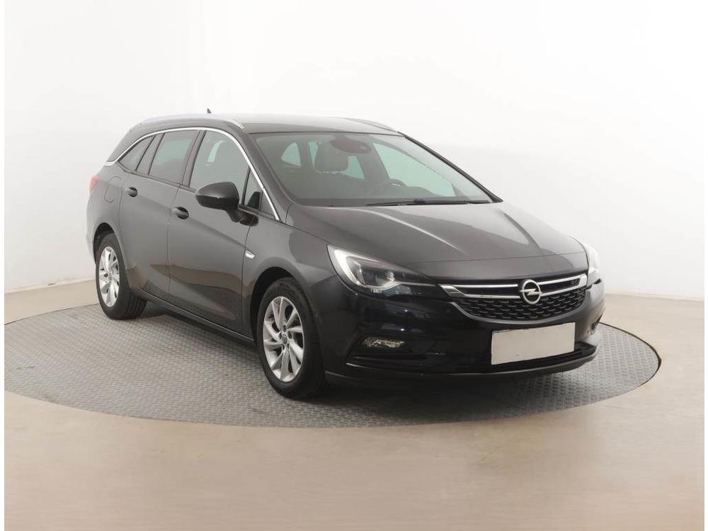 Prodm Opel Astra 1.6 CDTI, Innovation