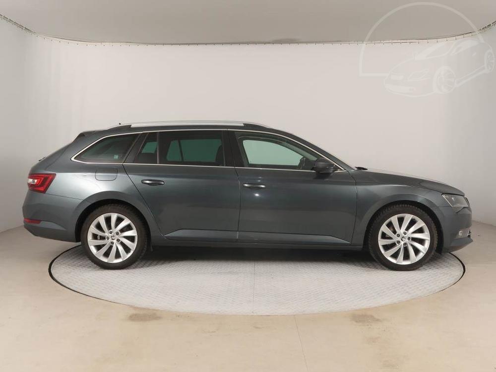 koda Superb 2.0 TDI, NOV CENA, Automat