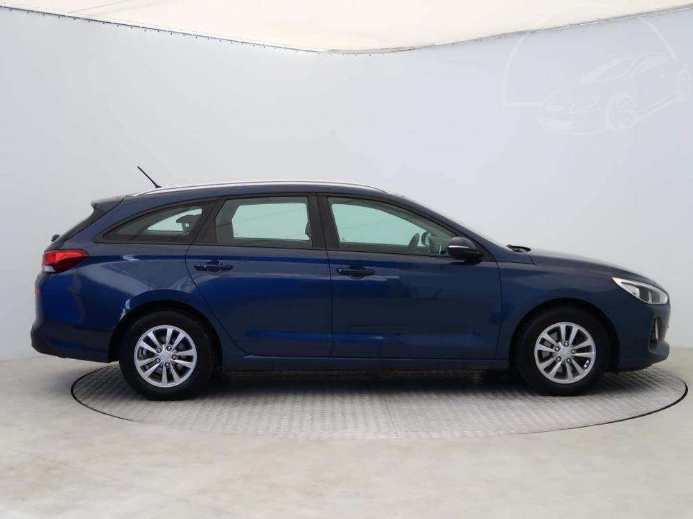 Hyundai i30 1.0 T-GDI, Trikolor, R,2.maj