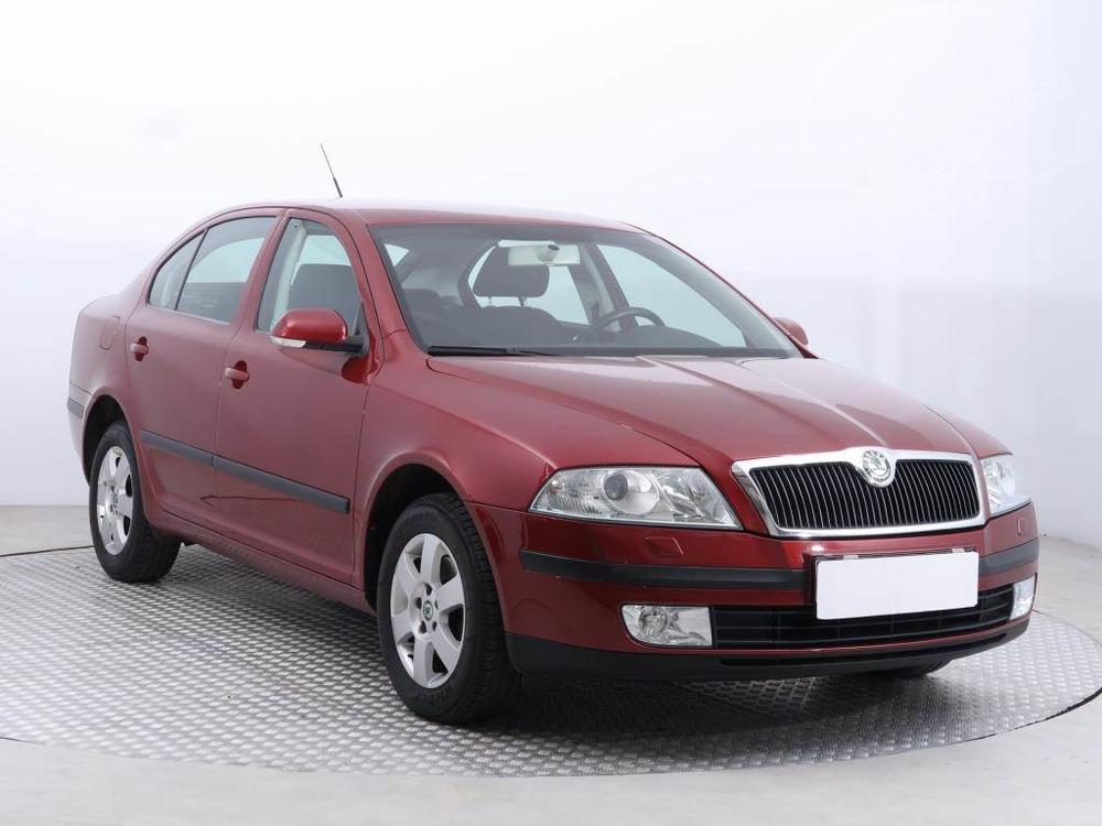 Prodm koda Octavia 2.0 TDI, Xenony