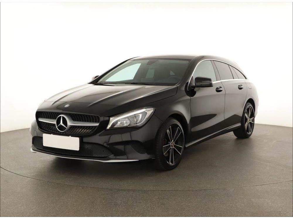 Mercedes-Benz CLA 180 CDI, NOV CENA, R,2.maj