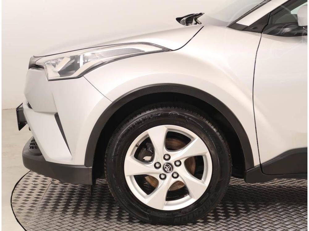 Toyota C-HR 1.2 Turbo, NOV CENA, R,1.maj