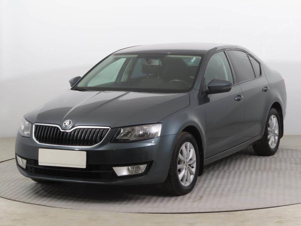 koda Octavia 1.6 TDI, Klima, Tempomat