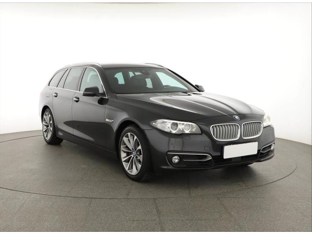 Prodm BMW 530 530d xDrive, Modern Line, 4X4