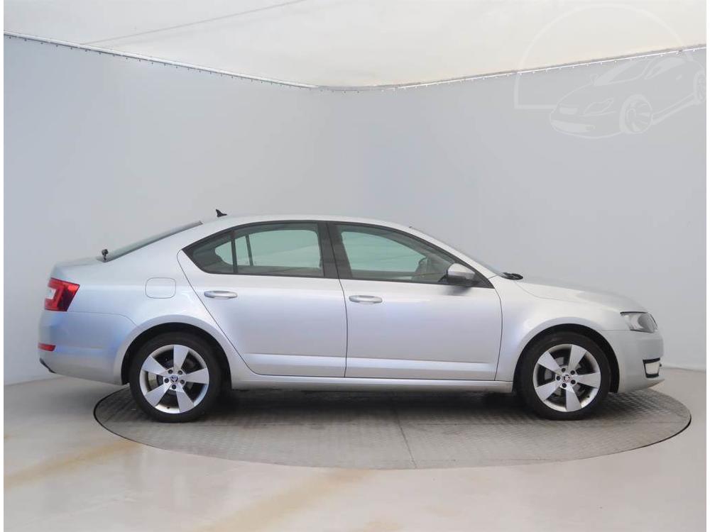 koda Octavia 1.6 TDI, Style, Serv.kniha