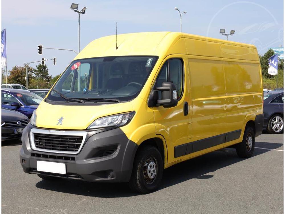 Prodm Peugeot Boxer 2.0 BlueHDi, Klima, L3H2, 13m3