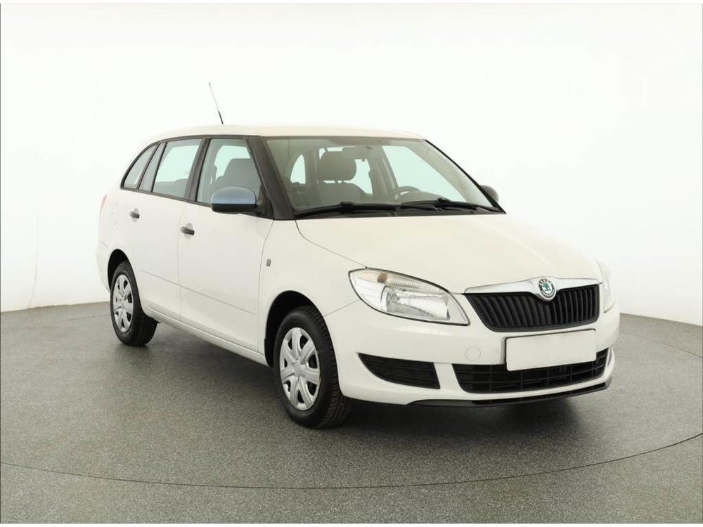 Prodm koda Fabia 1.2, Serv.kniha, po STK