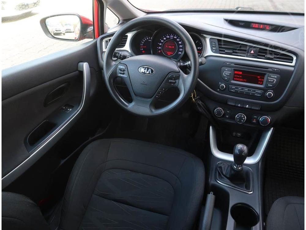 Kia Ceed 1.4 MPI, R,2.maj, Serv.kniha