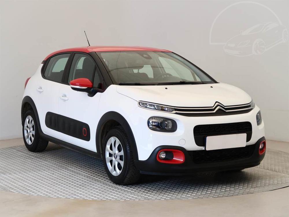 Citroën C3 1.2 PureTech, Feel, ČR,1.maj