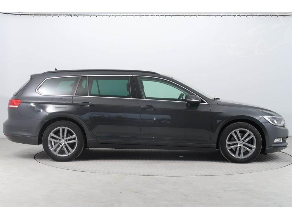 Volkswagen Passat 2.0 TDI, Automat, Serv.kniha